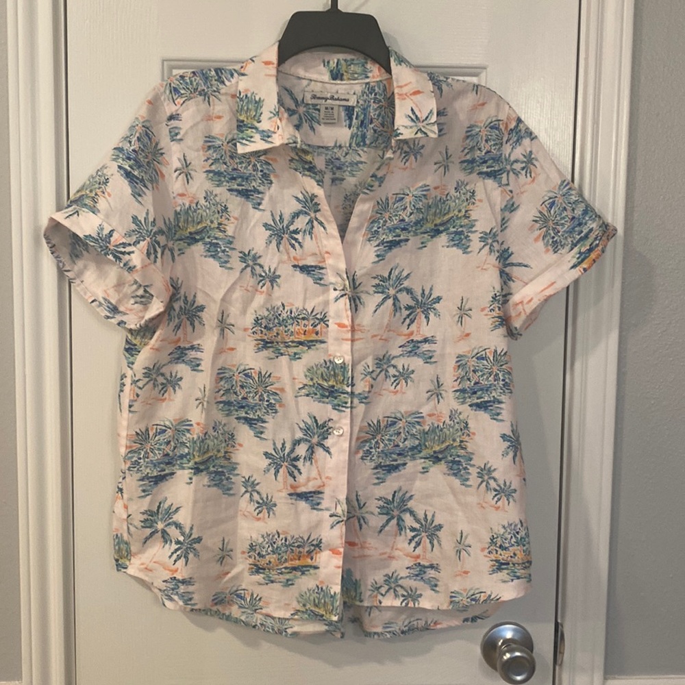 Tommy Bahama Short Sleeve Tropical Print Button-Up in White and Blue